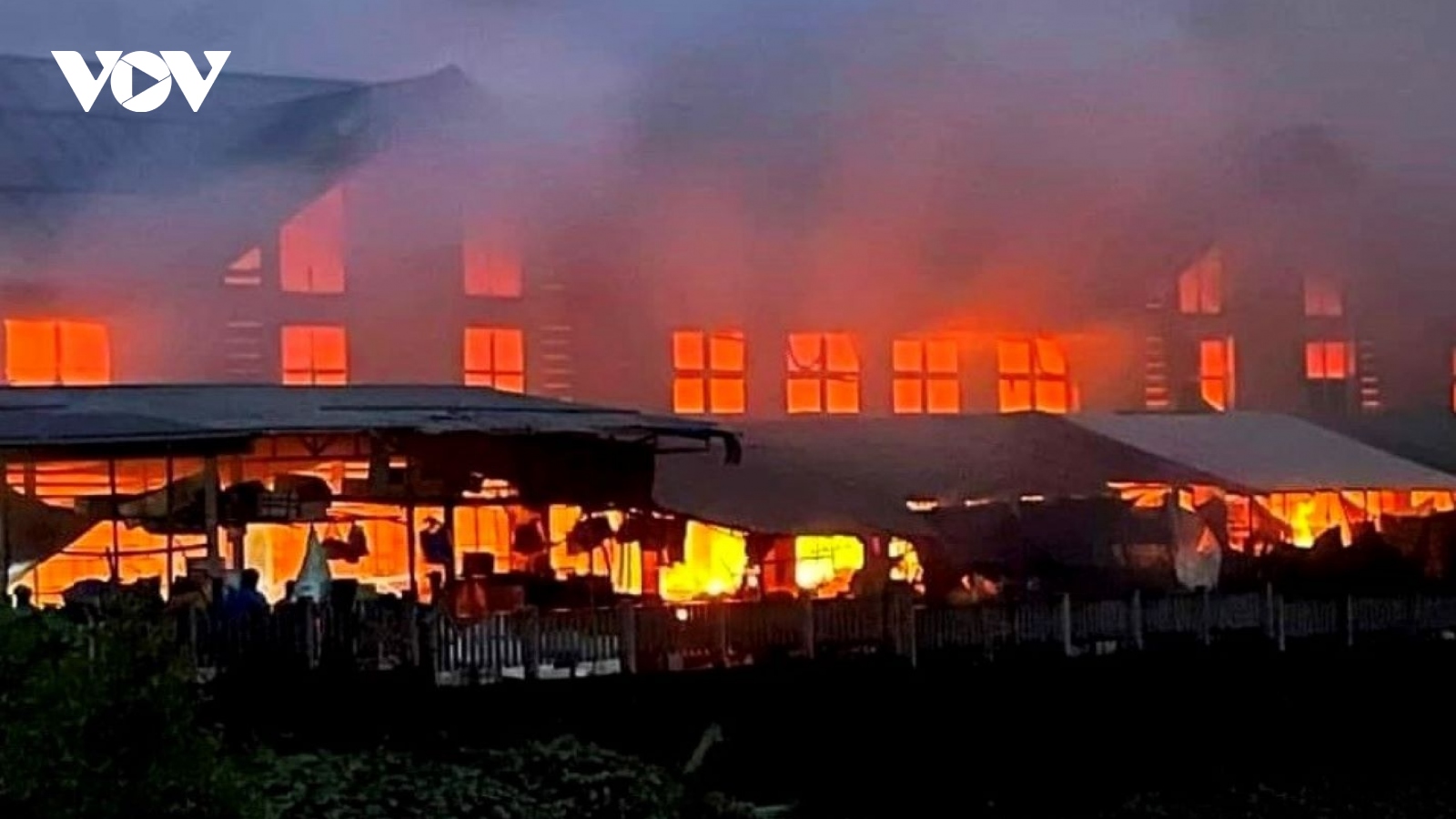 Huế: Cháy chợ lớn nhất huyện Nam Đông
