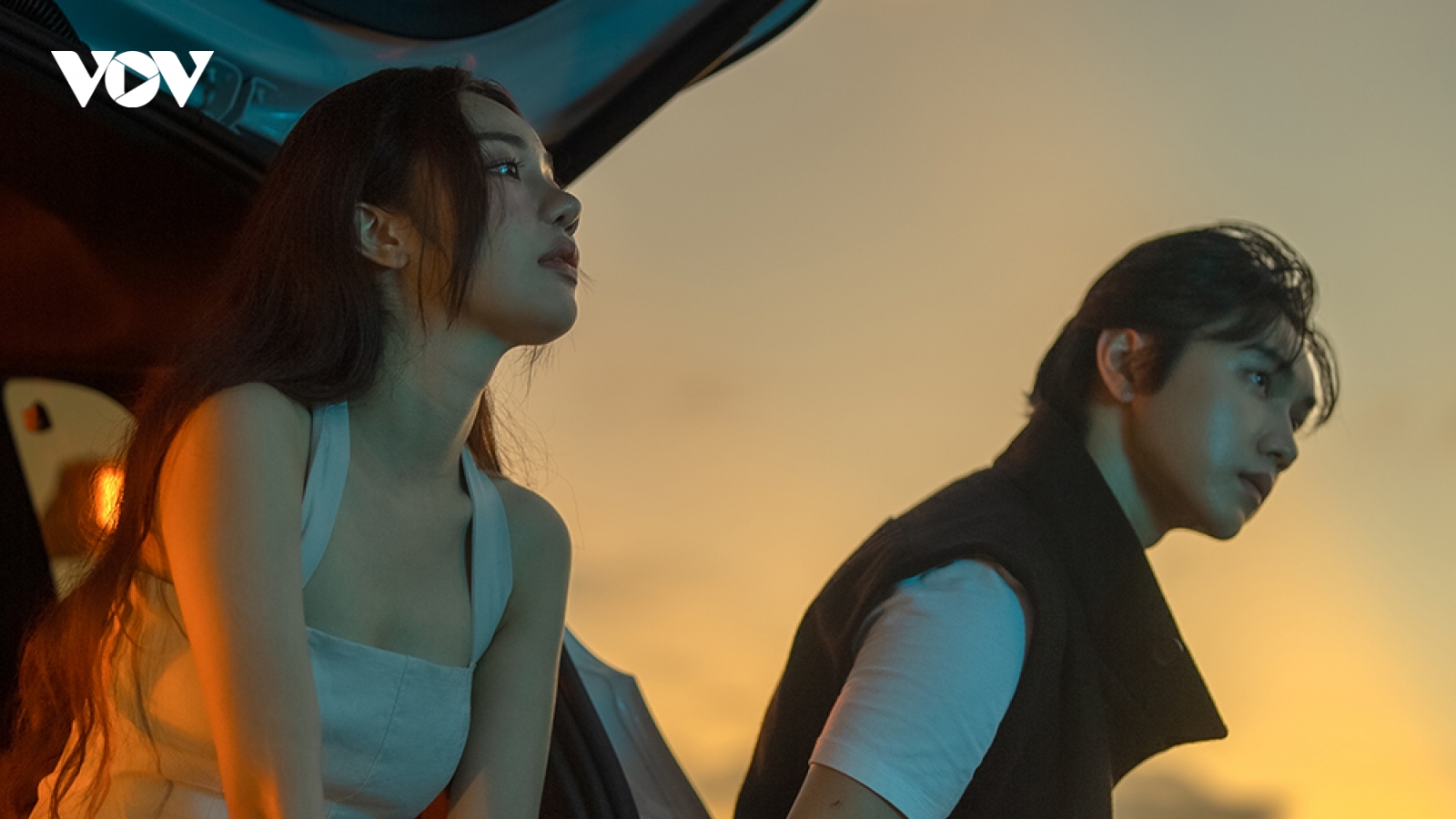 Cặp đôi hit triệu views Hoàng Duyên - Jsol: Vẫn cô đơn, lạc lõng như bao người
