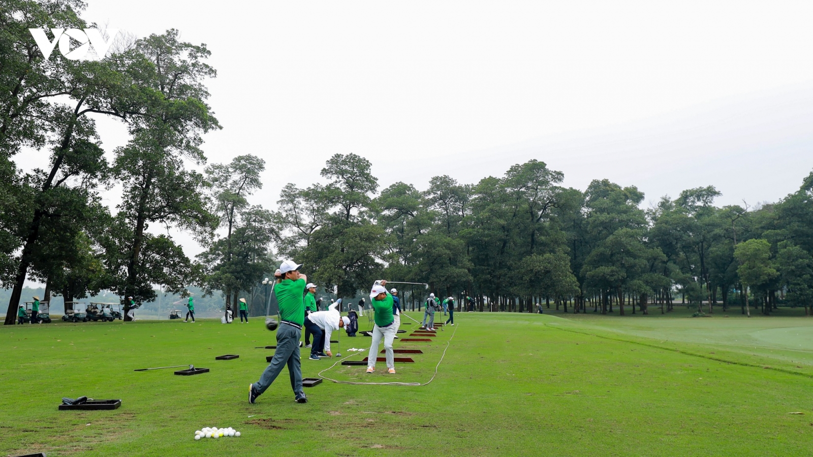 Giải pháp nào để đón khách du lịch golf quanh năm?