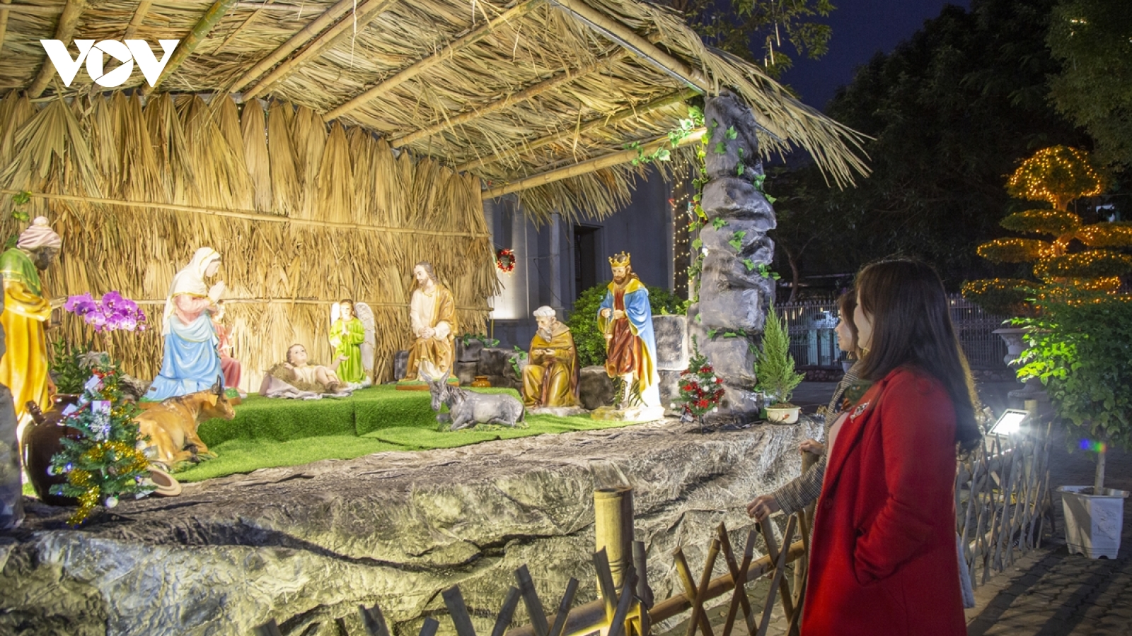 Bà con Công giáo ở Hải Phòng, Quảng Ninh nô nức chuẩn bị đón Noel 2023