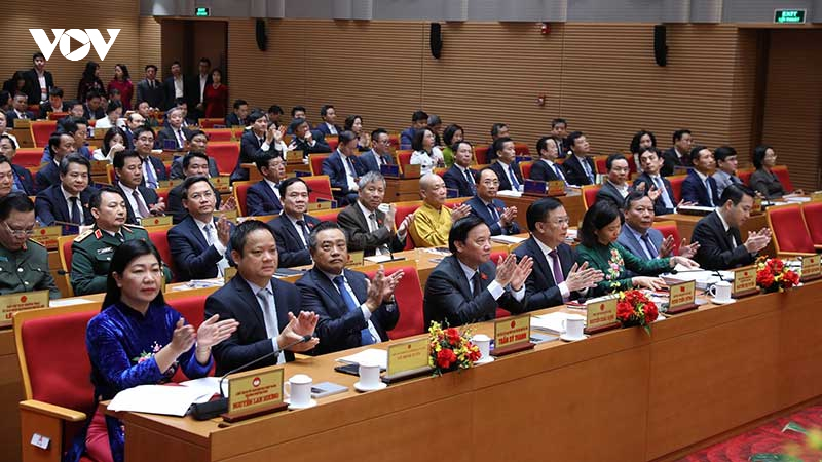 Lấy phiếu tín nhiệm đối với những người giữ chức vụ do HĐND thành phố Hà Nội bầu