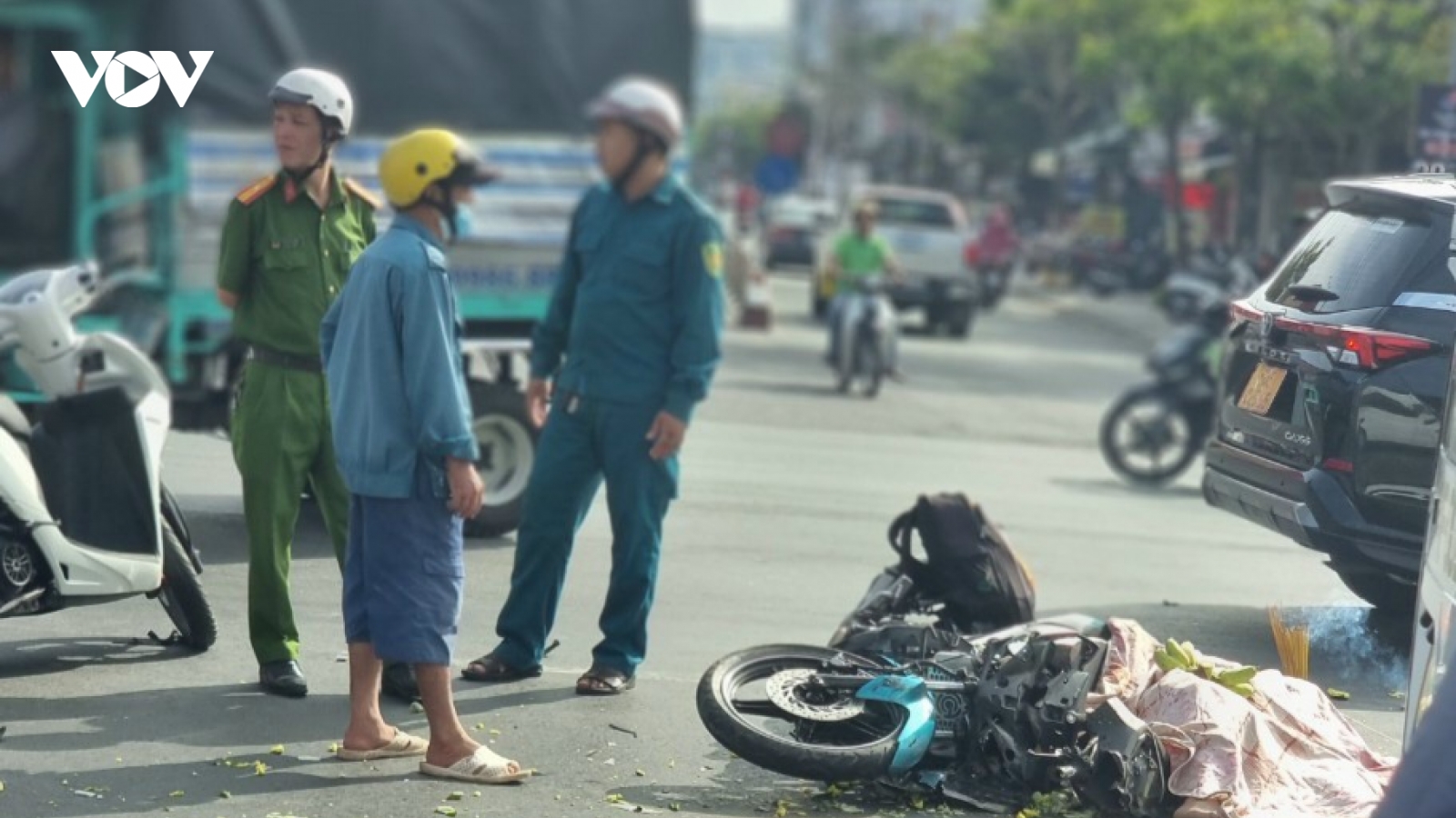 Tai nạn giữa xe tải và xe gắn máy làm một người tử vong