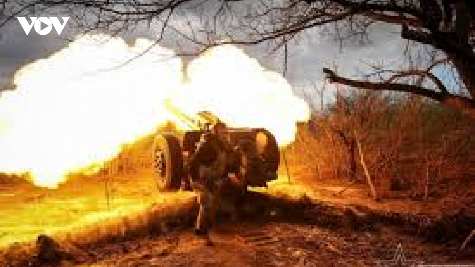 Nga tập kích căn cứ quân sự Ukraine, Kiev bắn hạ chiến đấu cơ Su-34 của Nga