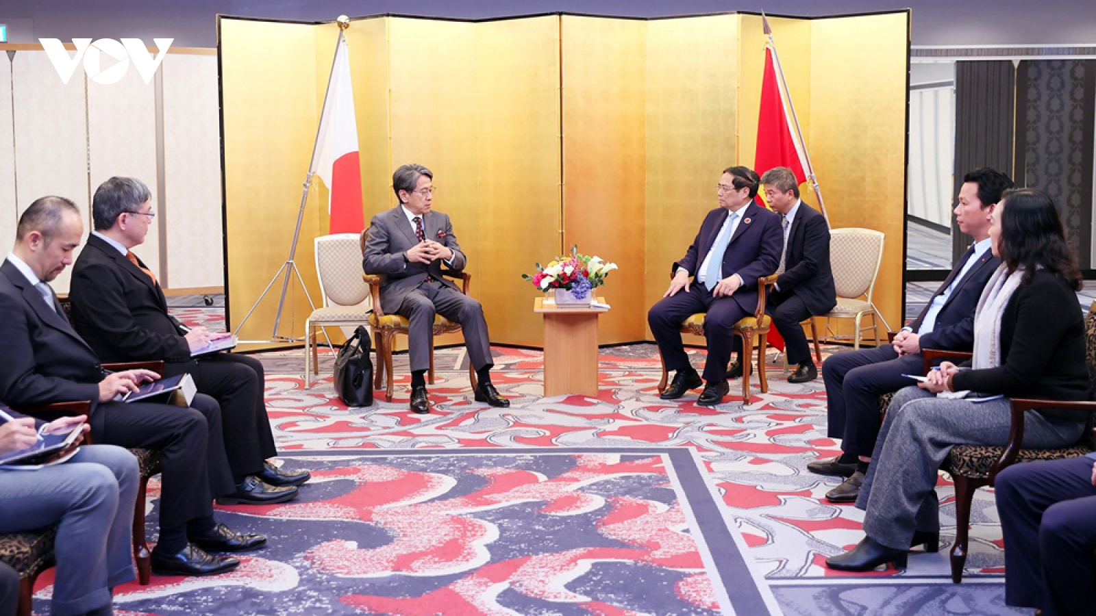 Thủ tướng Phạm Minh Chính tiếp Chủ tịch HĐQT Ngân hàng hợp tác quốc tế Nhật Bản