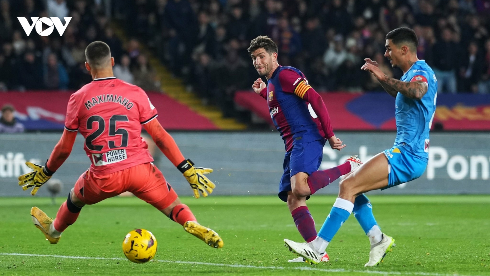 Kết quả bóng đá hôm nay 21/12: Barca và Bayern thắng nhọc, Inter Milan thua sốc