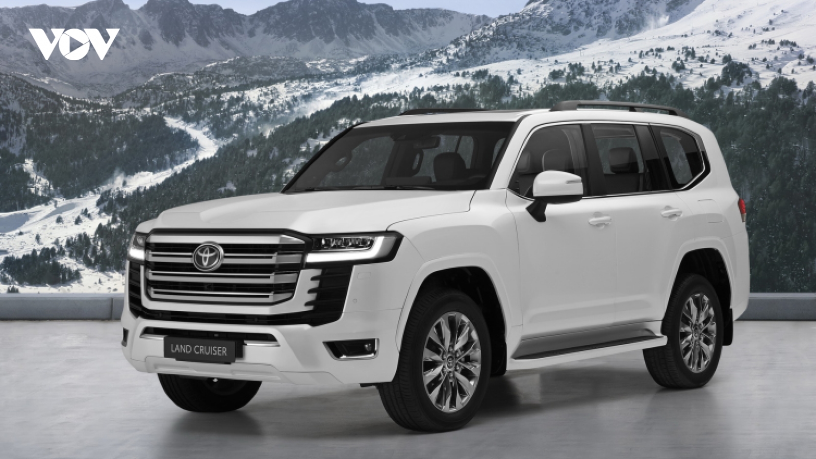 Toyota tạm dừng bán Land Cruiser vì quá nhiều đơn hàng chưa kịp trả khách