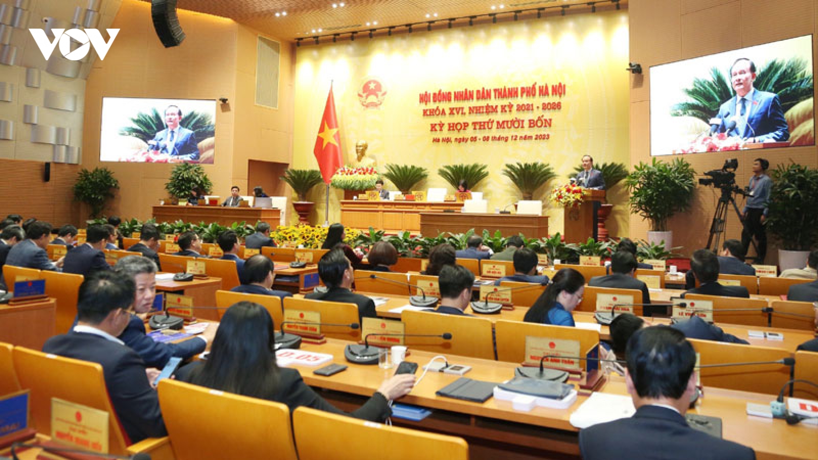 Chất vấn tại HĐND TP Hà Nội "nóng" vấn đề giao thông đô thị