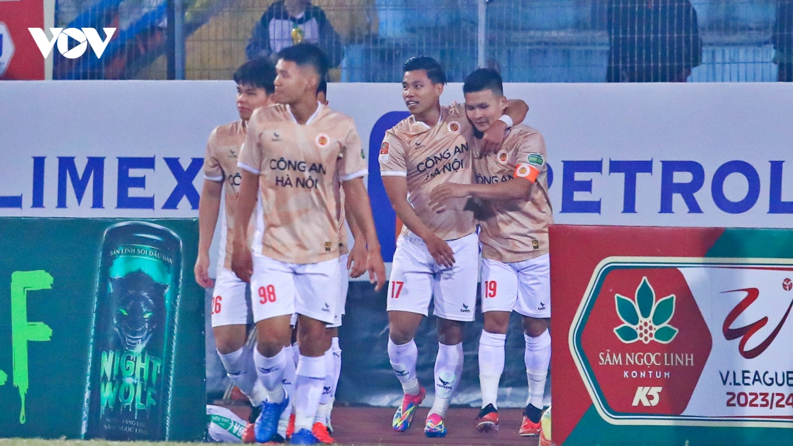 Quang Hải là chân sút nội tốt nhất V-League 2023/2024