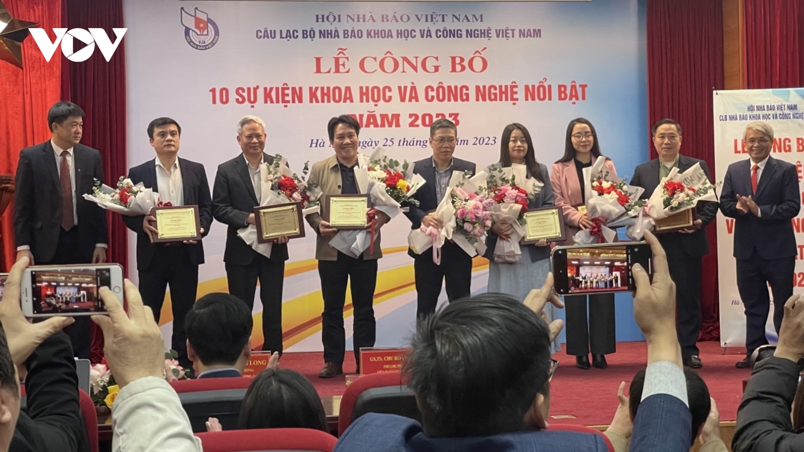 Công bố 10 sự kiện Khoa học và Công nghệ tiêu biểu năm 2023.