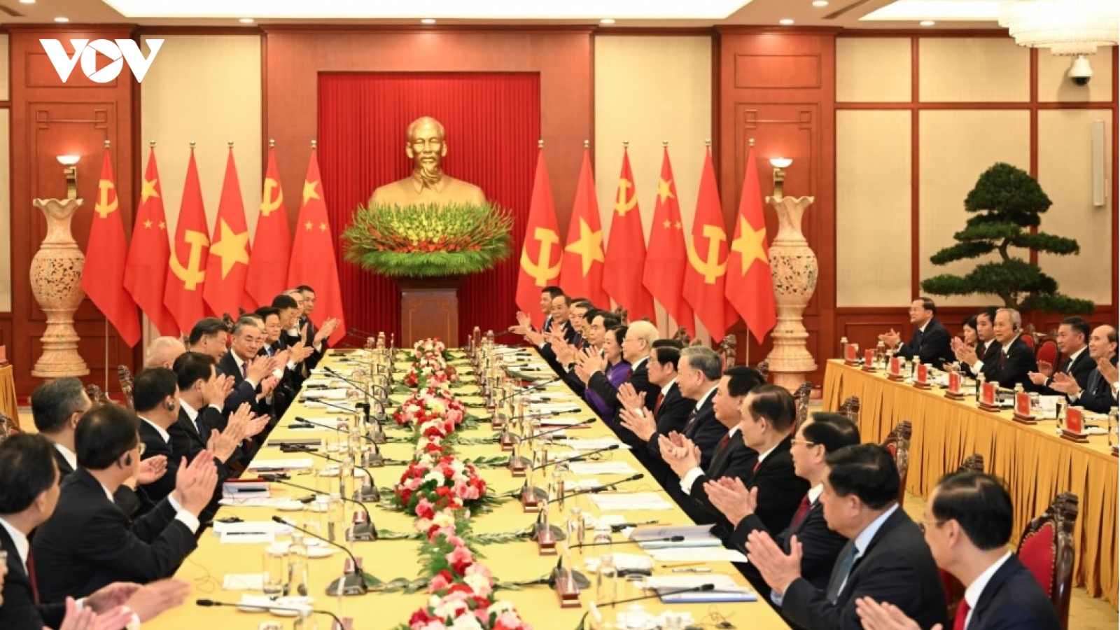 Vietnam, China look towards long-term, stable, and more effective relationship