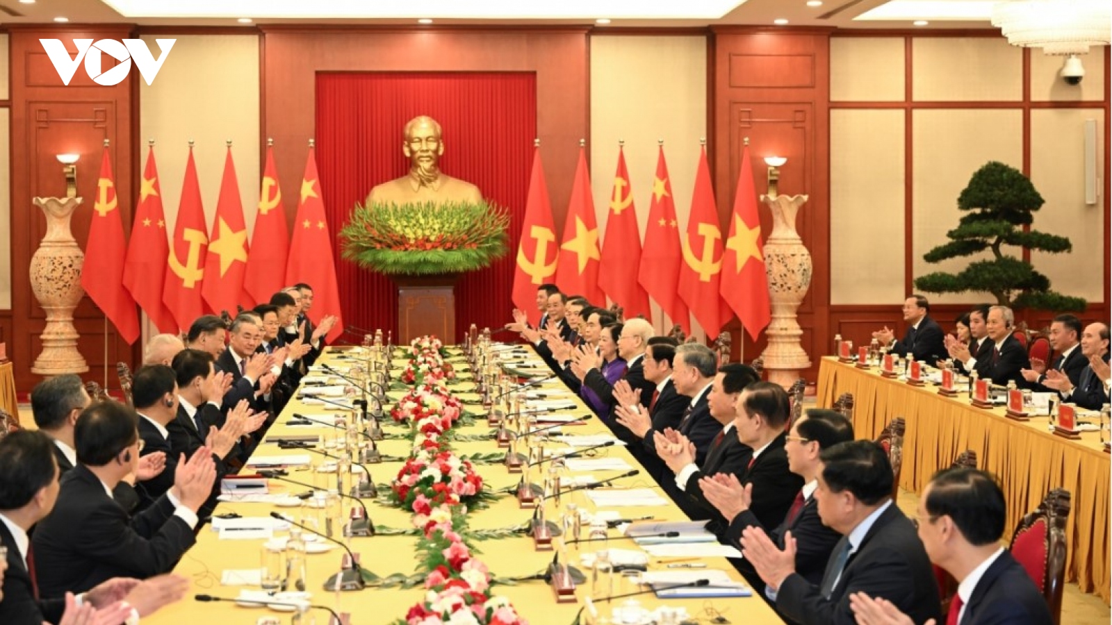 Vietnam, China look towards long-term, stable, and more effective relationship