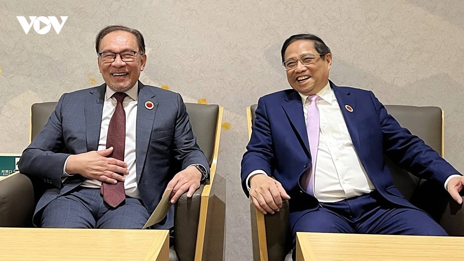 Thủ tướng Chính phủ Phạm Minh Chính gặp Thủ tướng Malaysia