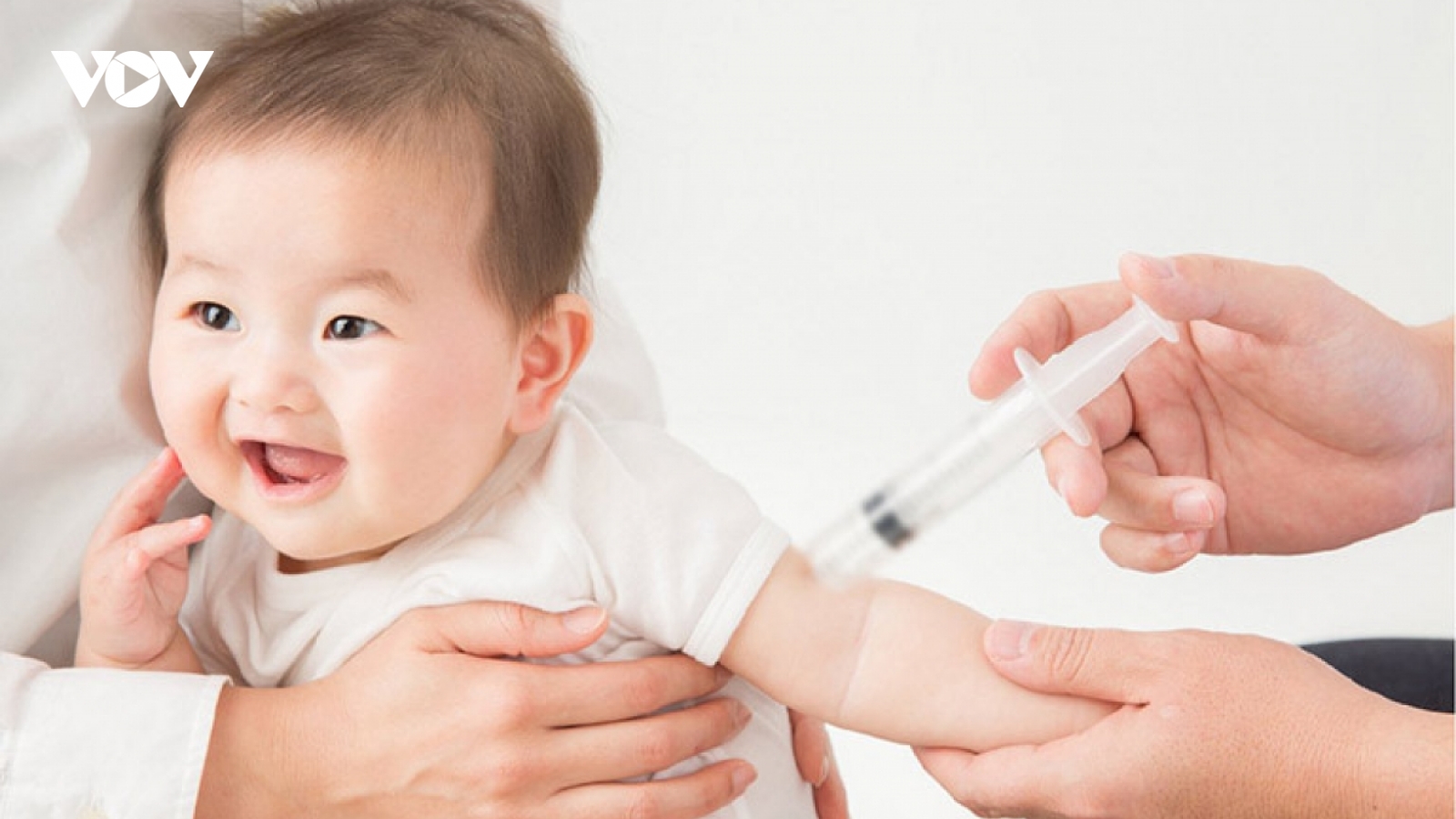 Có vaccine trở lại, trẻ cần được tiêm bù như thế nào?