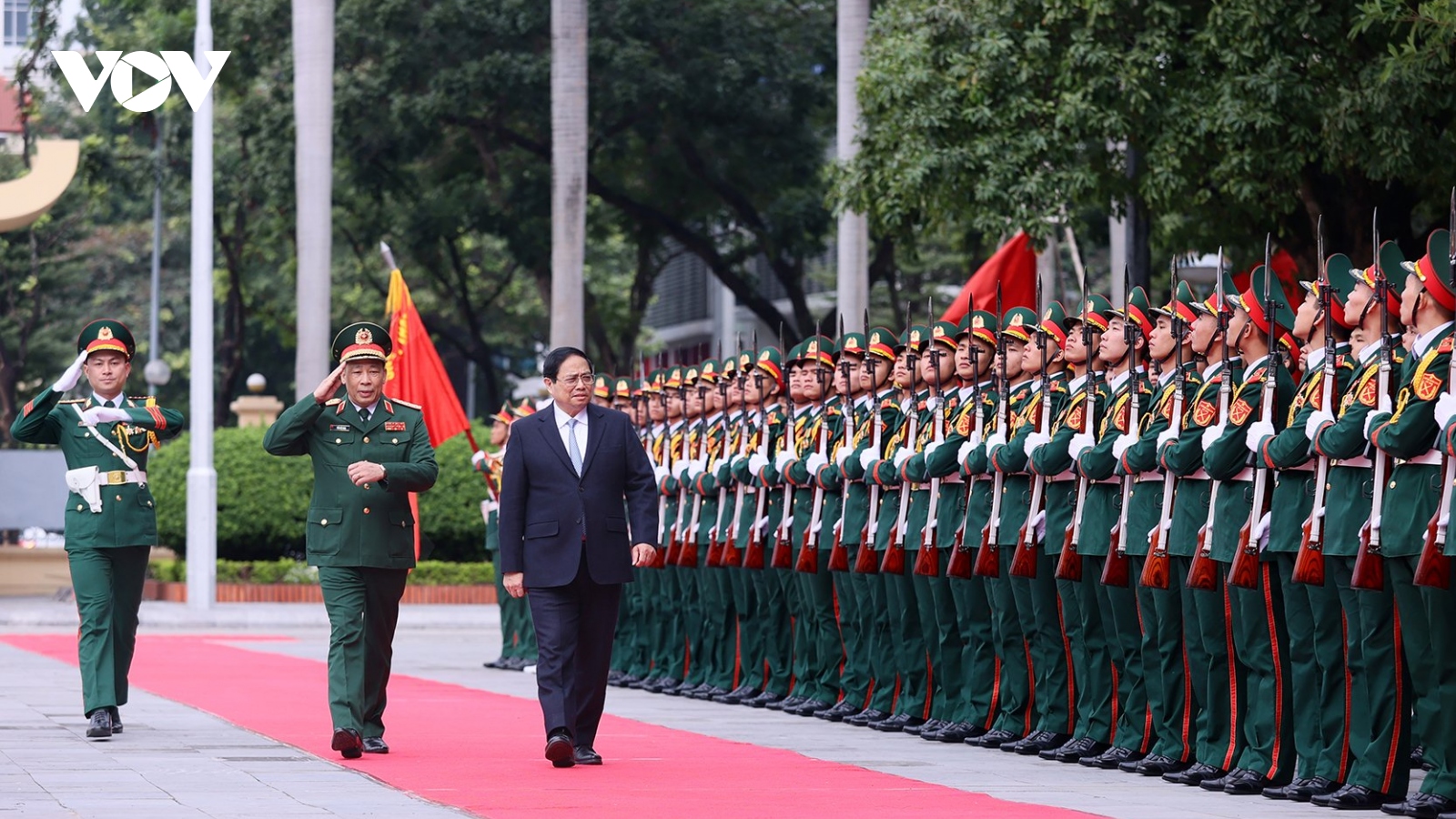 Thủ tướng Phạm Minh Chính thăm và làm việc với Học viện Quốc phòng