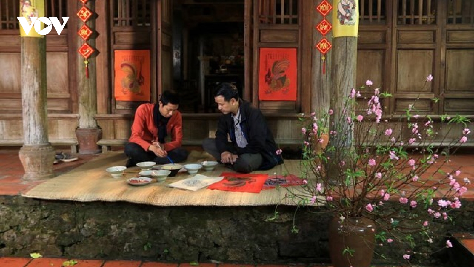 Ấm áp Tết cổ truyền Hà Nội trên phố cổ