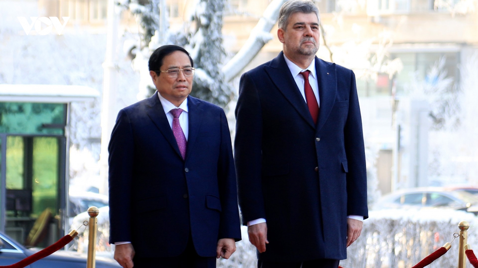 Thủ tướng Romania chủ trì Lễ đón Thủ tướng Phạm Minh Chính