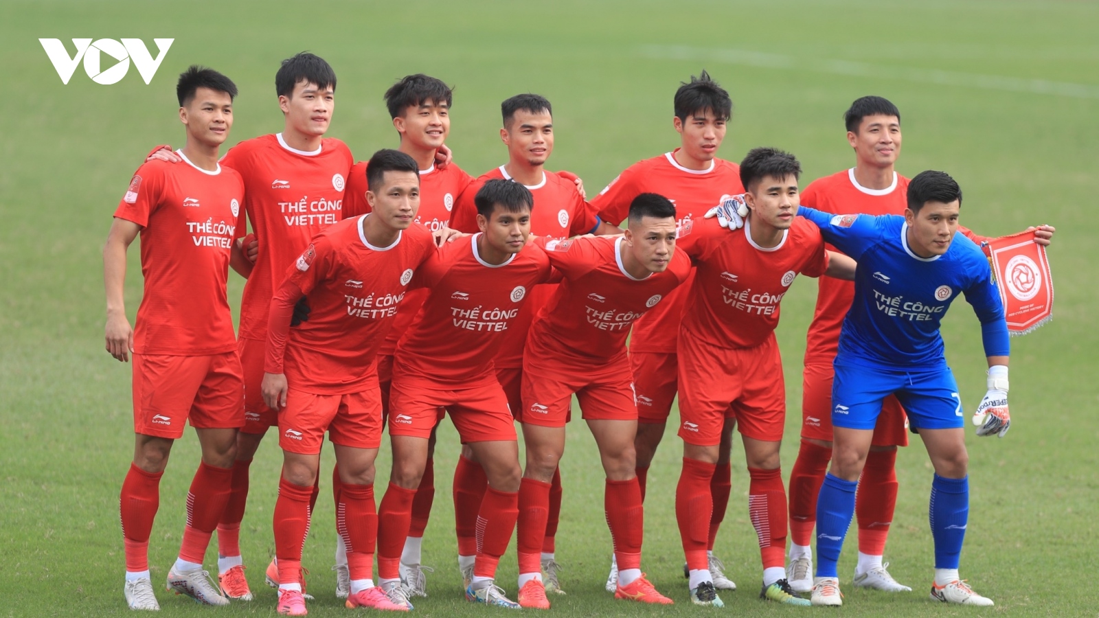 Hoàng Đức, Bùi Tiến Dũng tái xuất giúp Thể Công Viettel đánh bại Hà Nội FC