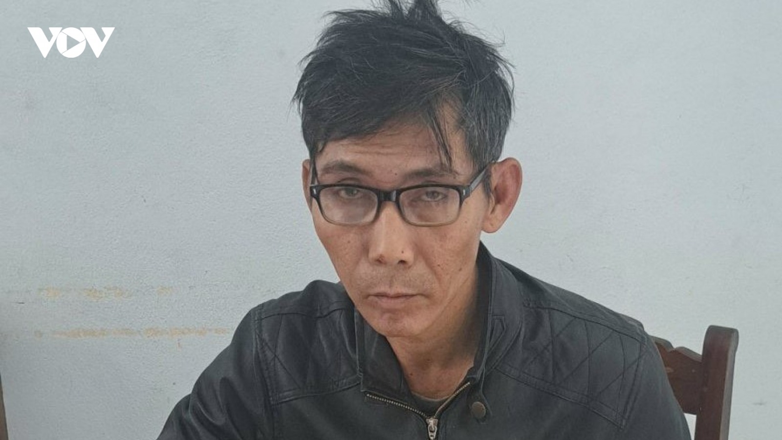 Bắt quả tang đối tượng “thủ súng” và tàng trữ ma túy