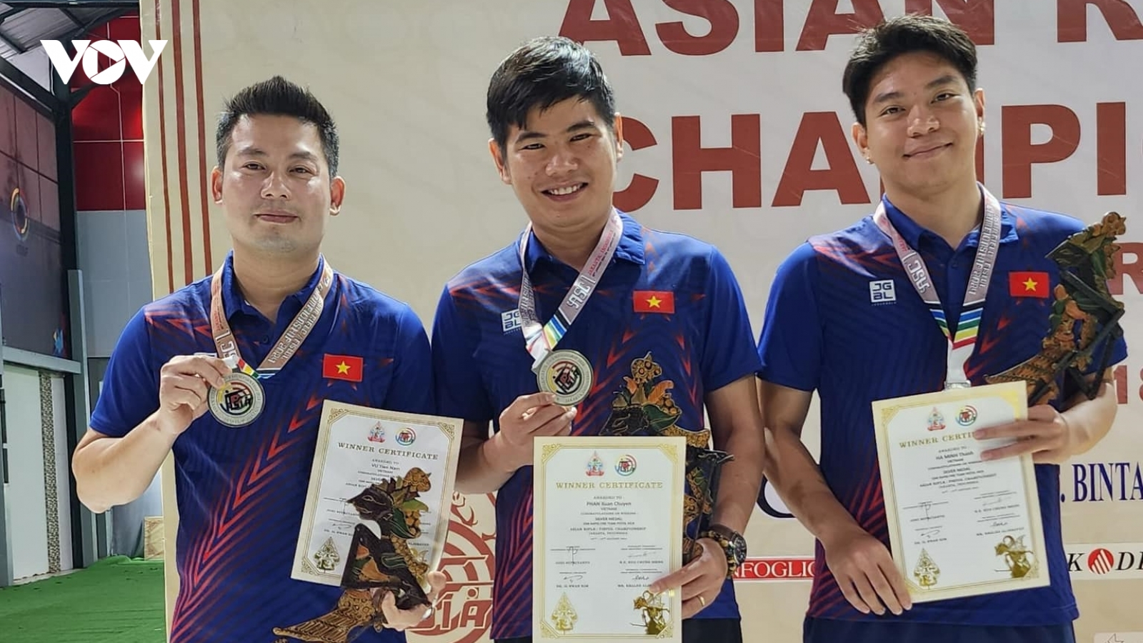 Việt Nam giành HCB đồng đội nam tại giải bắn súng châu Á 2024