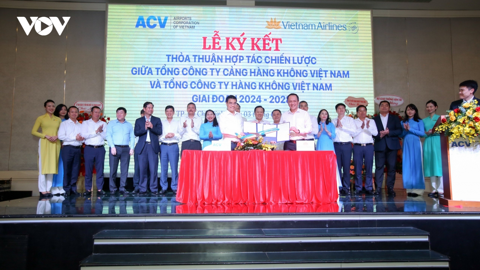 Vietnam Airlines và ACV ký kết hợp tác chiến lược