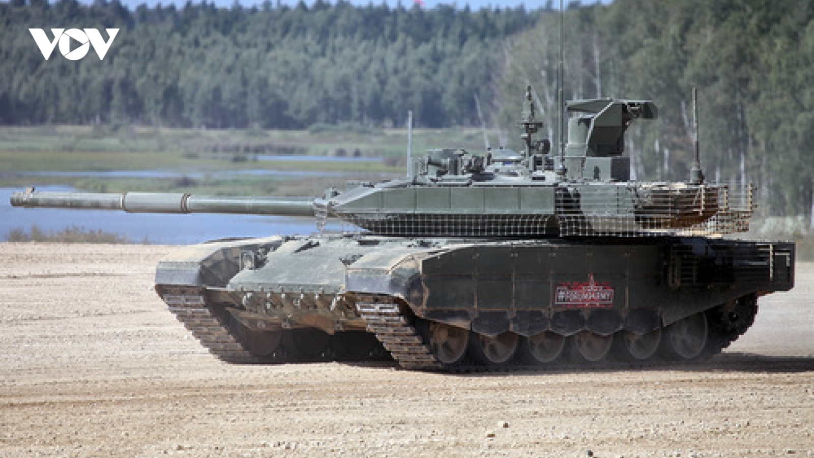 Xe tăng T-90M của Nga dội hỏa lực xóa sổ vị trí tập kết của Ukraine