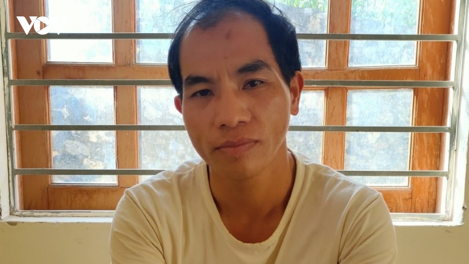 Trộm gà bị phát hiện nổ súng bắn luôn chủ nhà