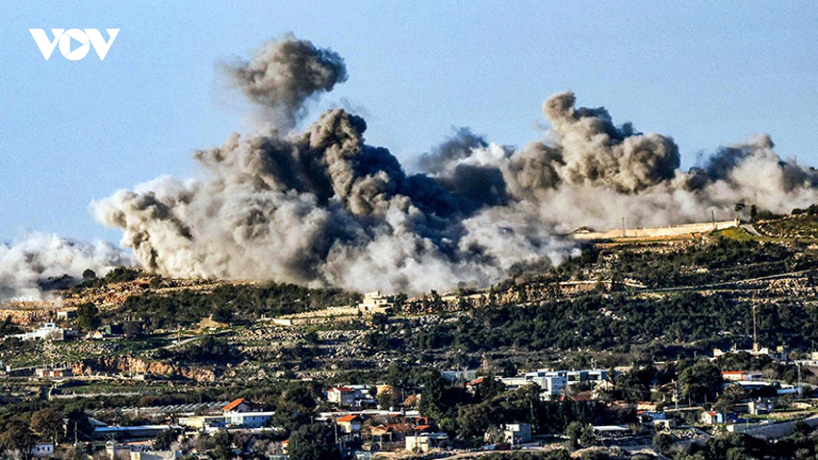 Giao tranh qua biên giới giữa quân đội Israel và Hezbollah ngày càng khốc liệt