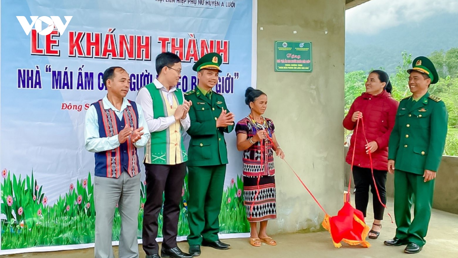 Chương trình Xuân Biên phòng - Ấm lòng dân Bản” tại vùng biên giới Thừa Thiên Huế