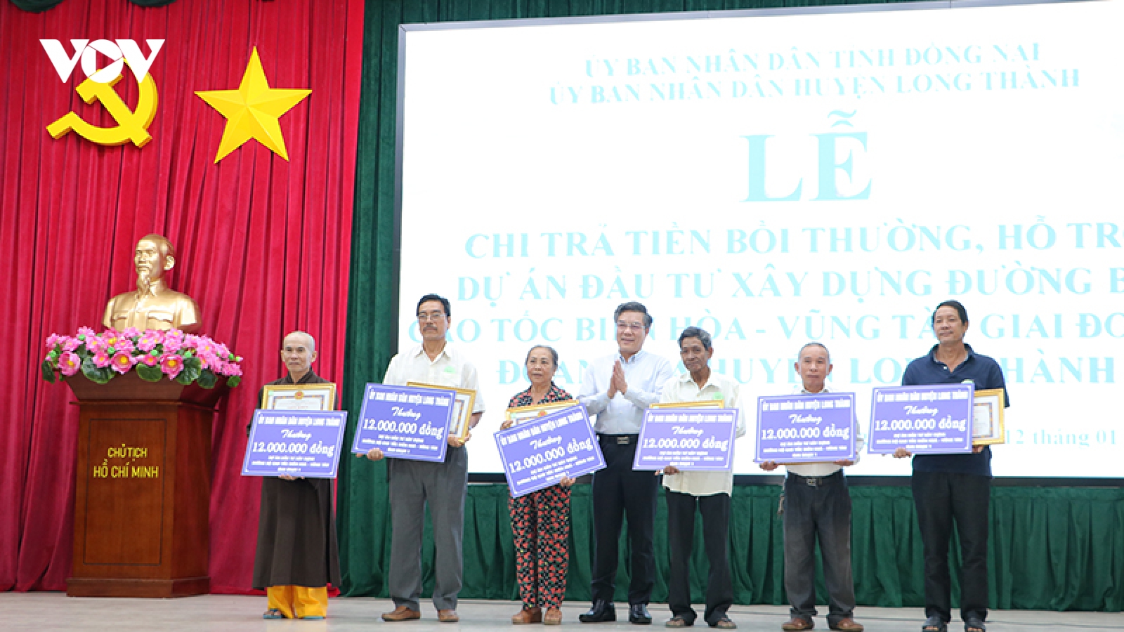 Các hộ dân đầu tiên nhận tiền bồi thường dự án cao tốc Biên Hoà - Vũng Tàu