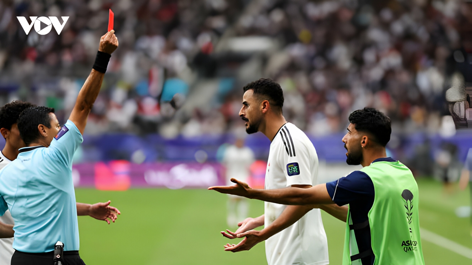 AFC giải thích lý do tiền đạo Iraq nhận thẻ đỏ vì ăn mừng bàn thắng