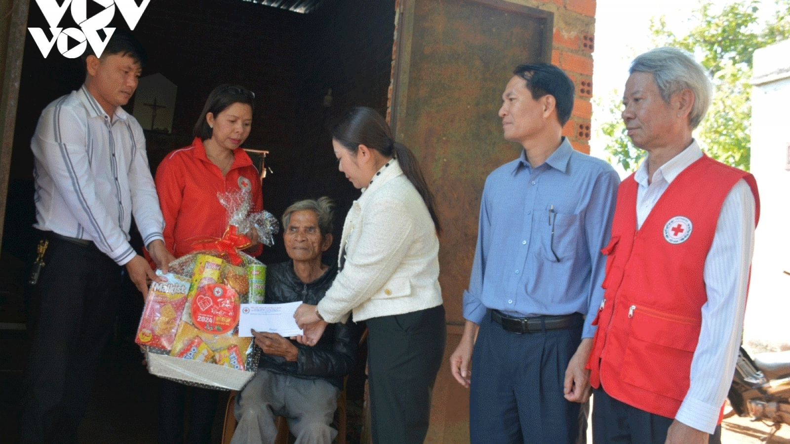 Lào Cai hỗ trợ ăn Tết cho gần 35.000 hộ nghèo và hộ mới thoát nghèo