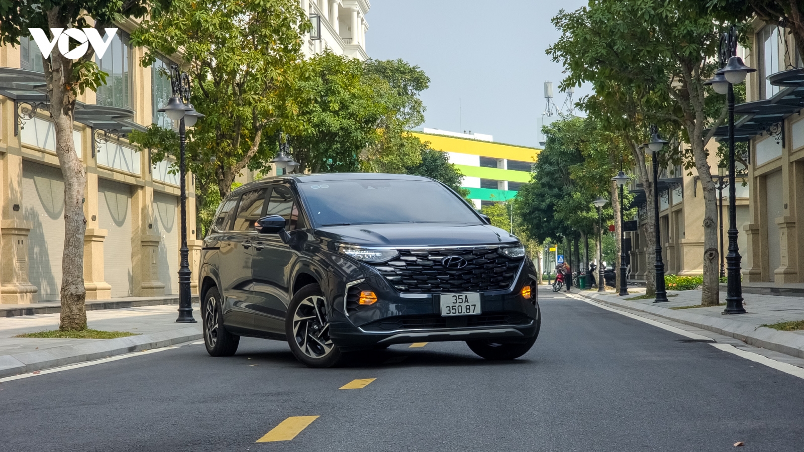 Hyundai Custin - mẫu MPV đáng cân nhắc với mức giá dưới 1 tỷ đồng