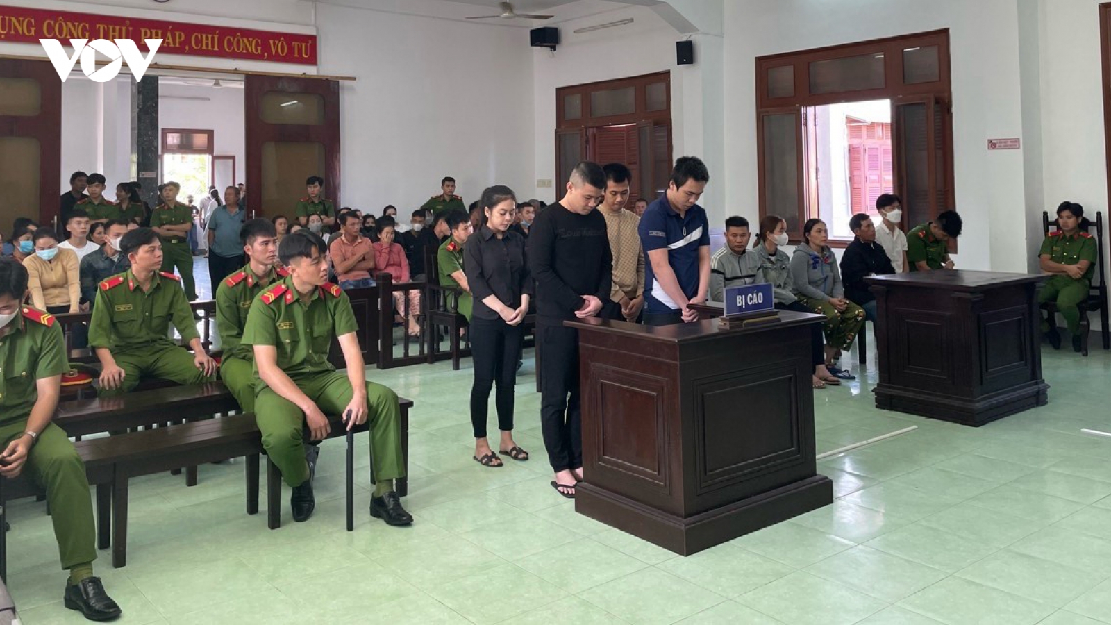 Cùng nhau mua ma tuý bán kiếm lời, 4 bị cáo ở Phú Yên lĩnh án
