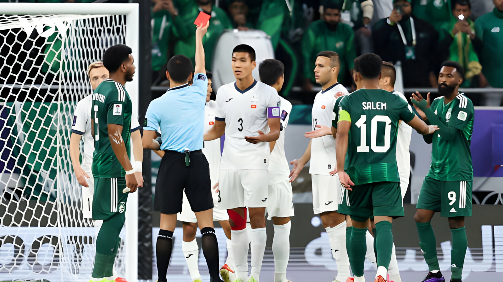 Kết quả Asian Cup 2023 hôm nay 22/1: Saudi Arabia thắng trong thế 11 người đấu 9