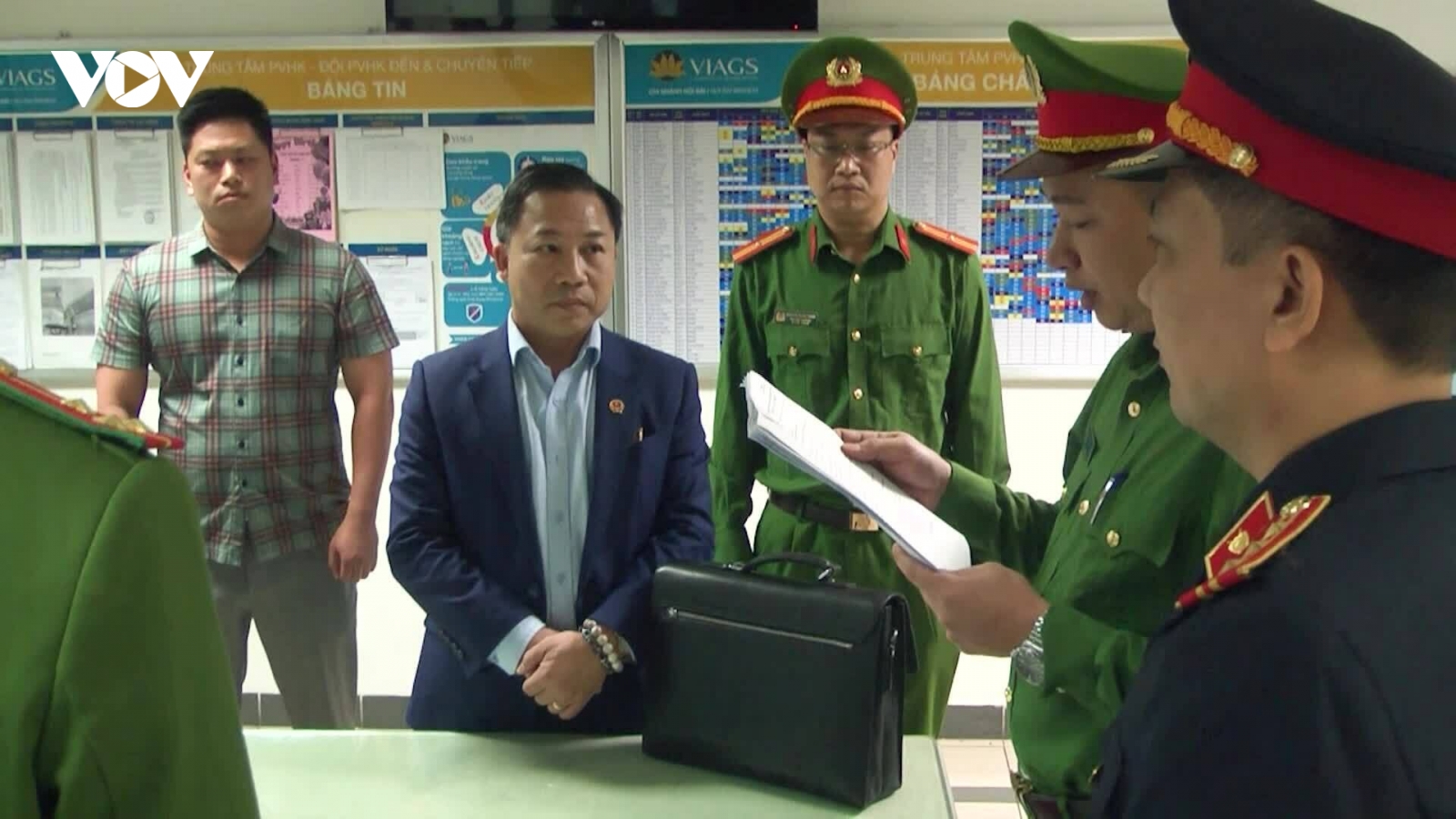 Vợ ông Lưu Bình Nhưỡng nộp hơn 7 tỷ đồng khắc phục hậu quả cho chồng