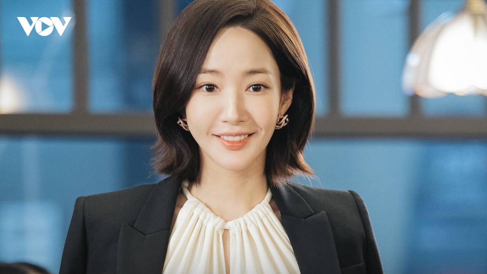 Park Min-young: Ngôi sao Hàn được săn đón hàng đầu giàu cỡ nào?