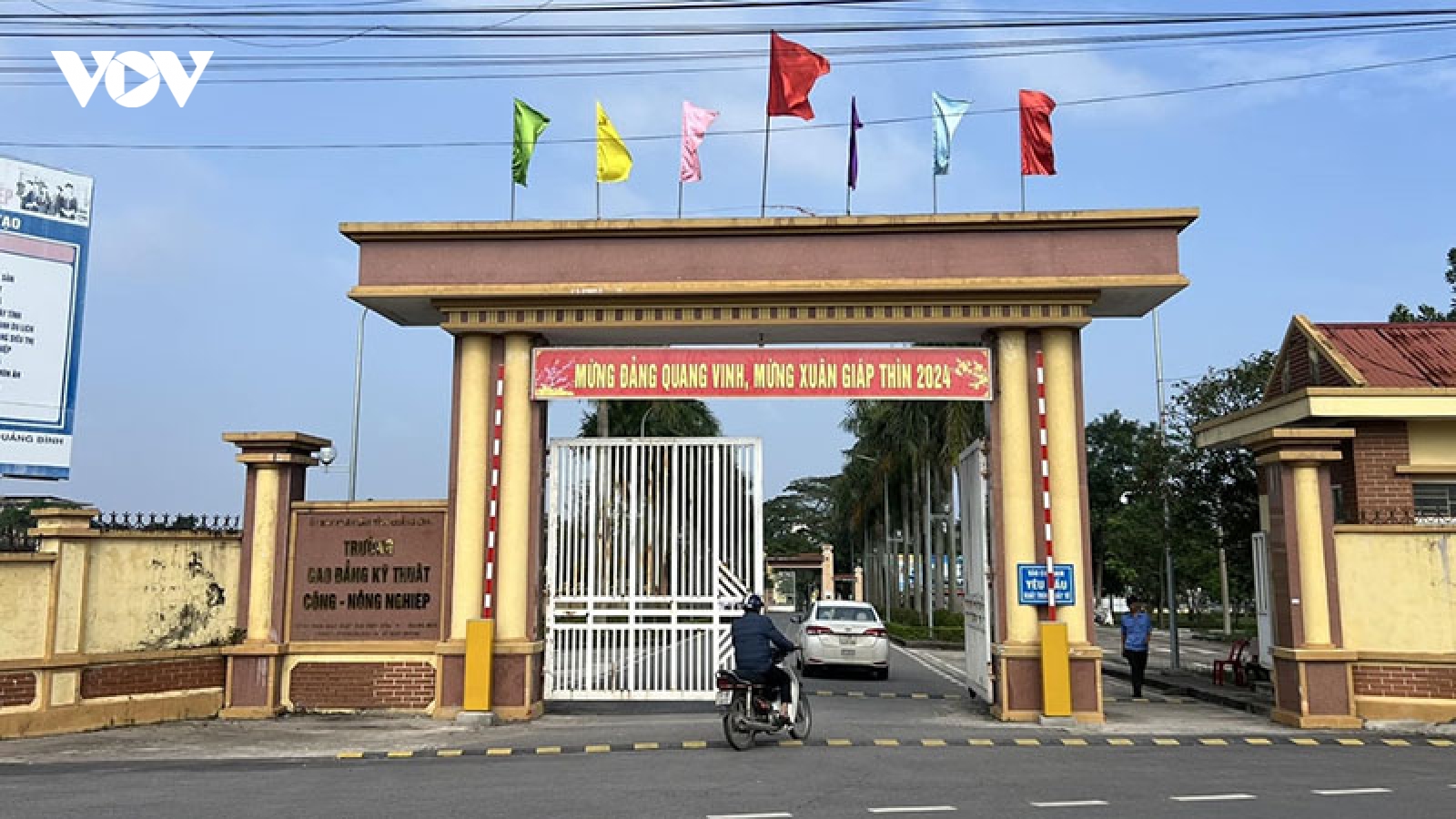 Vi phạm nồng độ cồn, giáo viên dạy lái xe ở Quảng Bình bị phạt kịch khung