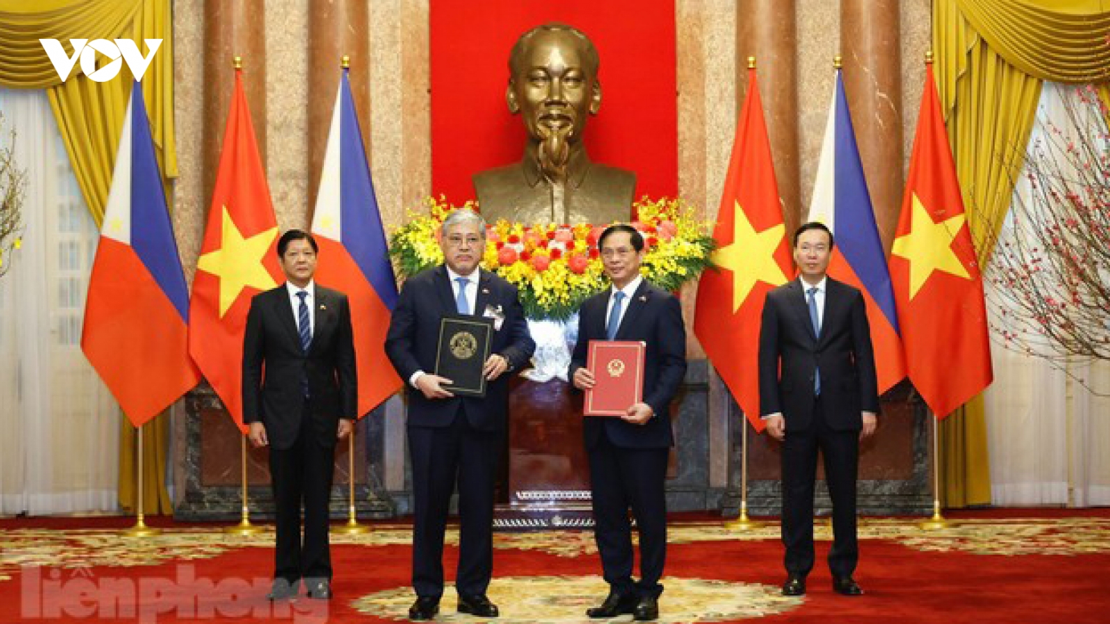 Việt Nam và Philippines ký Bản Ghi nhớ về phòng ngừa và quản lý sự cố tại Biển Đông