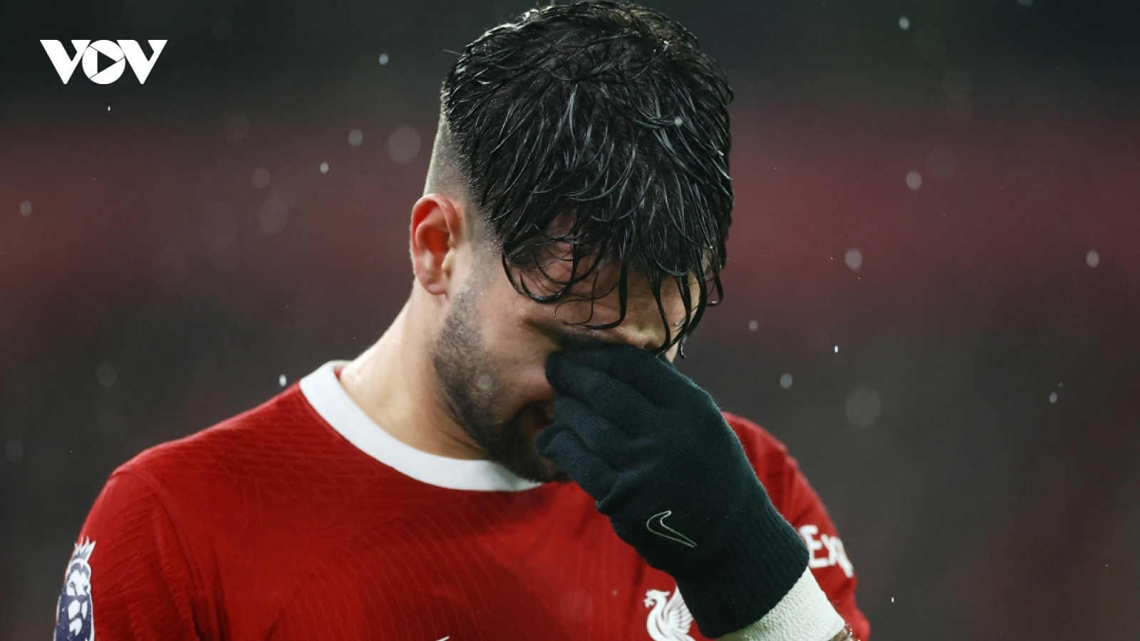 Liverpool trả giá đắt sau chiến thắng kịch tính trước Newcastle