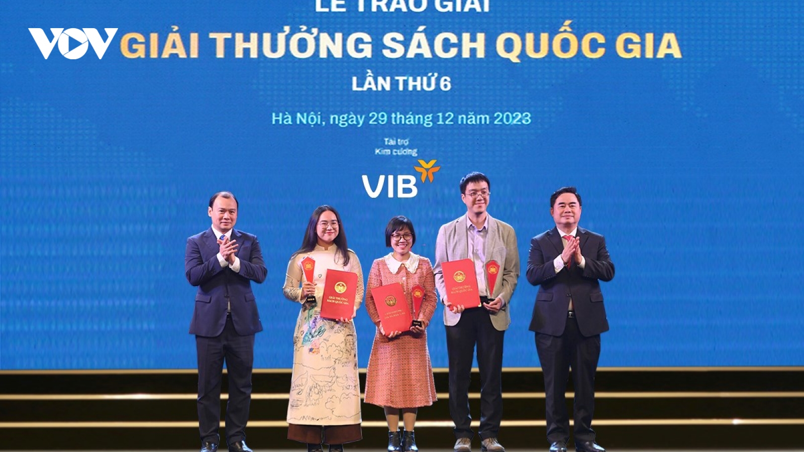 VIB đồng hành Giải thưởng Sách Quốc Gia, tôn vinh tri thức, văn hóa Việt