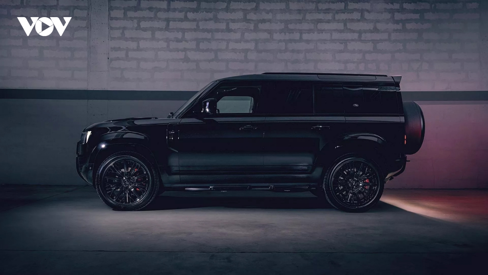 Mê mẩn với Land Rover Defender phiên bản độ đầy sang trọng của Autolife Tuning