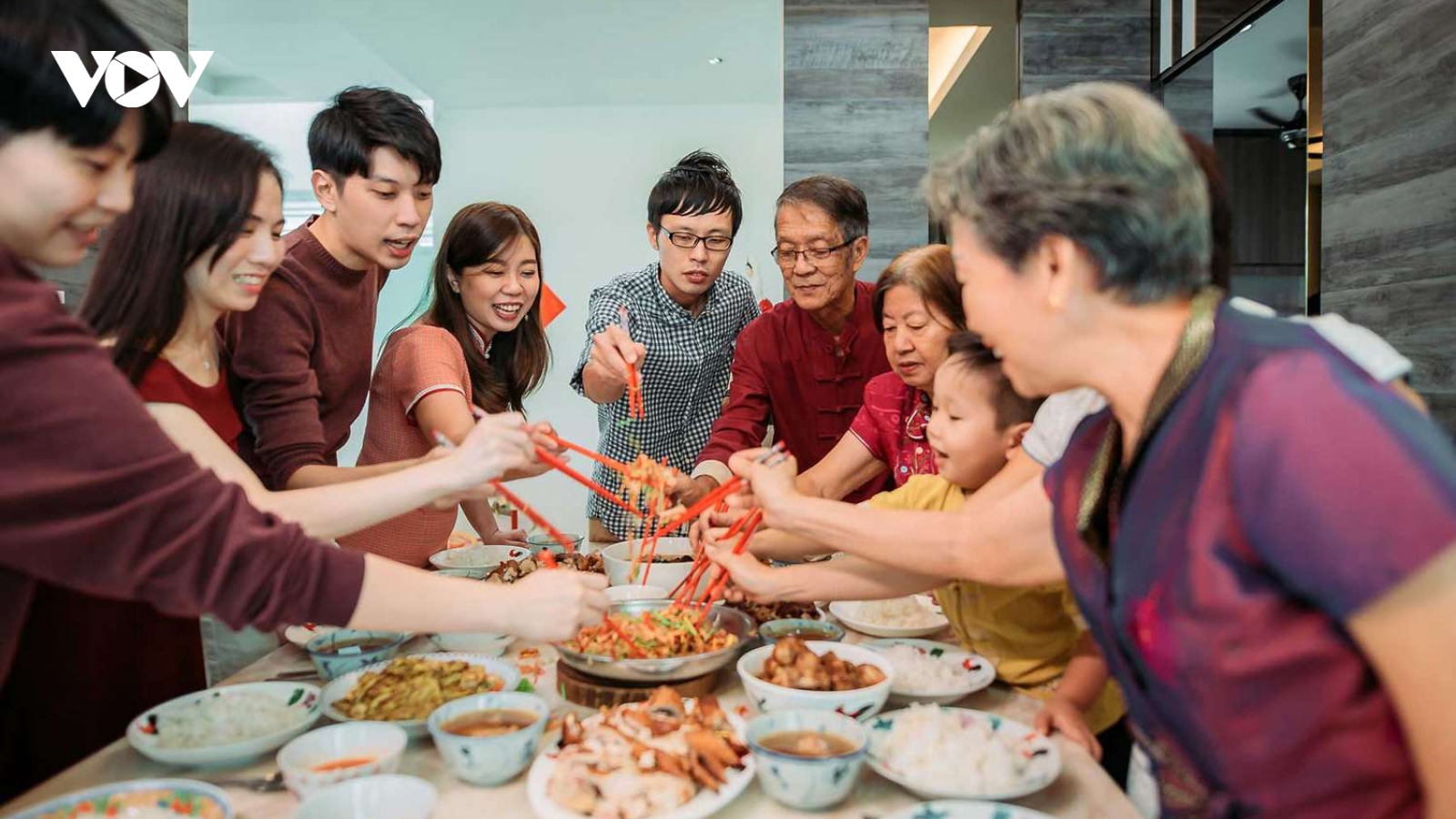 Khổ sở vì lấy phải ông chồng là con trưởng