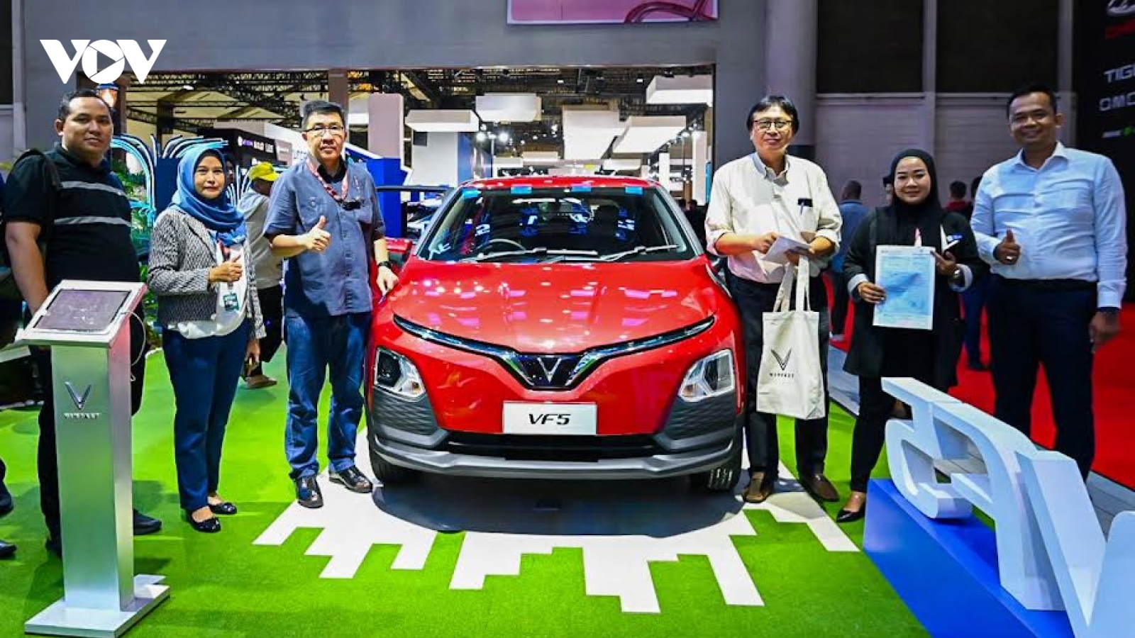 Nhật báo xứ Vạn đảo: Indonesia sẵn sàng cho kỷ nguyên xe điện với VinFast
