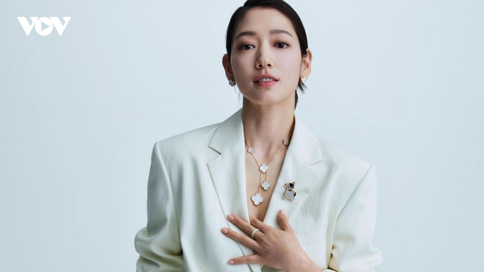 Bên trong khối tài sản khổng lồ của sao phim "Doctor Slump" Park Shin Hye