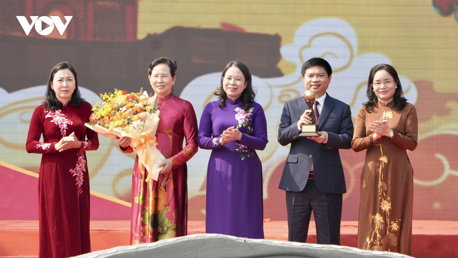 Phó Chủ tịch nước Võ Thị Ánh Xuân dự Khai hội Xuân Tam Chúc 2024