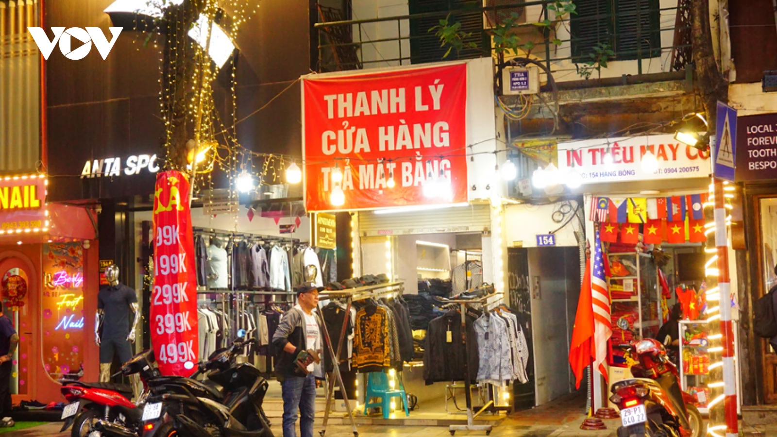 Mặt bằng cho thuê trên những “con phố vàng” ở Hà Nội mòn mỏi đợi khách