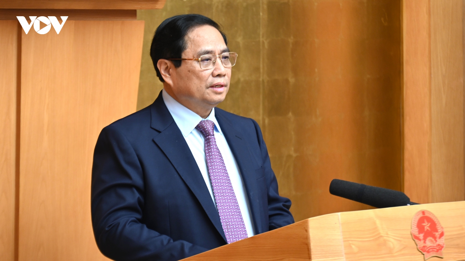 Thủ tướng: Xây dựng và thực thi pháp luật minh bạch, sát thực tiễn