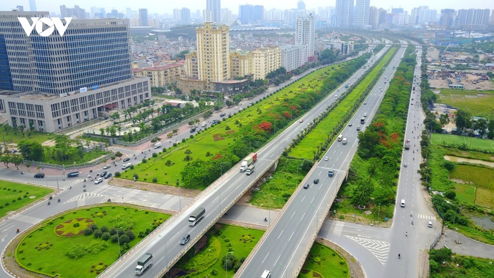 Bất động sản phía Tây Hà Nội tăng tốc, liên tục thiết lập mặt bằng giá mới