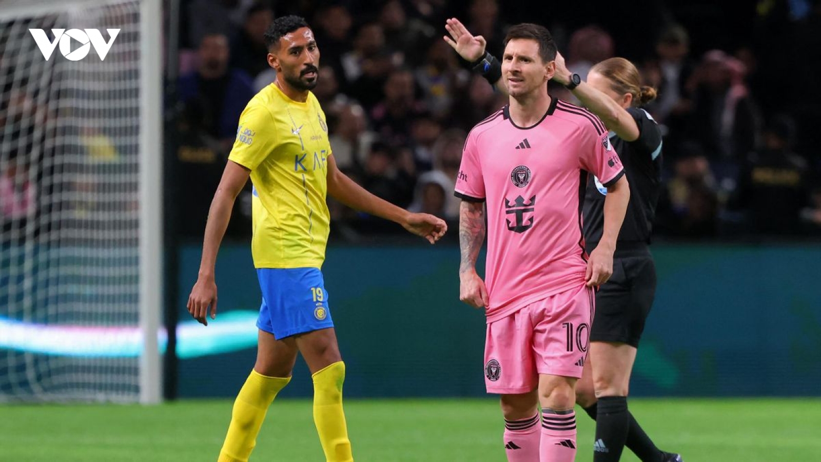Ronaldo và Messi ngỡ ngàng, Al Nassr thắng Inter Miami với tỷ số "không tưởng"