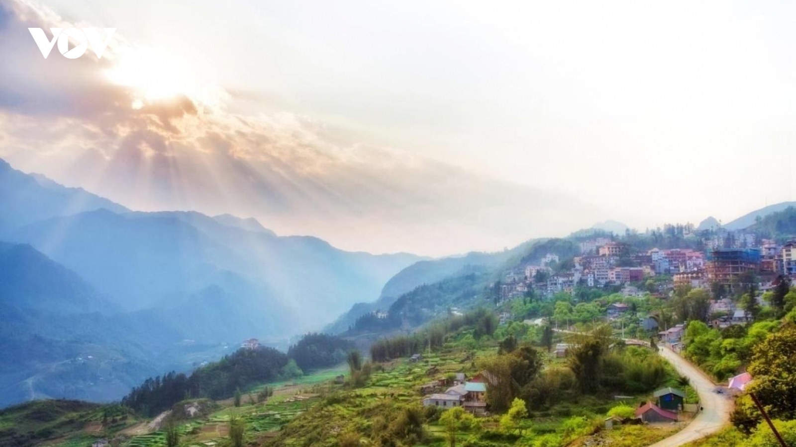 Vang vọng đất trời